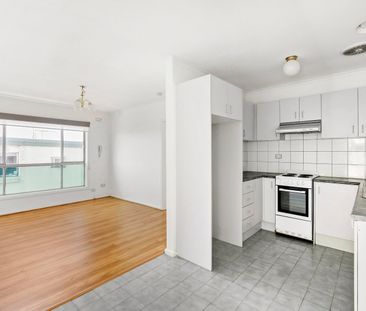 6/21 Cohuna Street, Brunswick West VIC 3055 - Photo 2