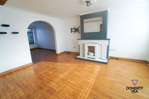 8 Chilton Road, Carrickfergus, BT38 7JT - Photo 1