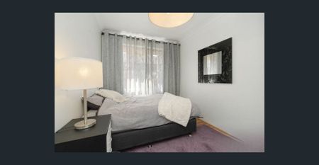 Updated & Beautifully Presented Apartment - Photo 4