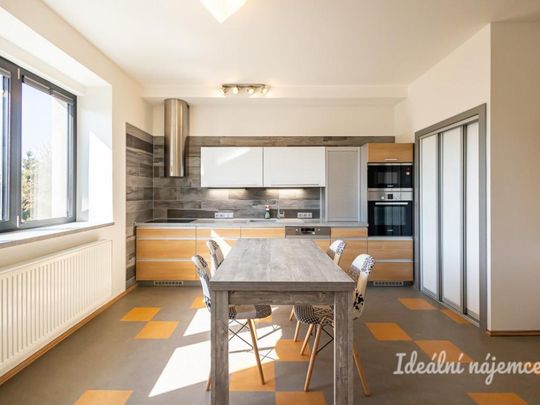 Pronájem bytuRenting an apartment 3+kk, 55 m2 - Фото 1