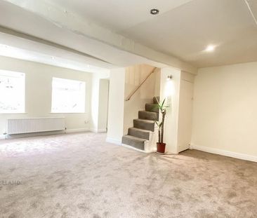 3 bedroom end of terrace house to rent - Photo 3