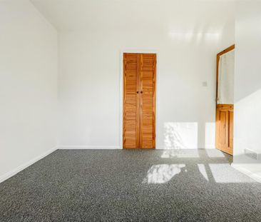 Priory Road, Hastings, TN34 3JD - Photo 3