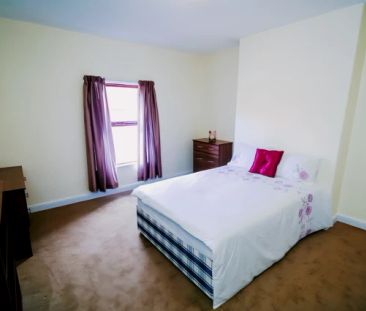 2 Bed 1 Bath - Photo 6