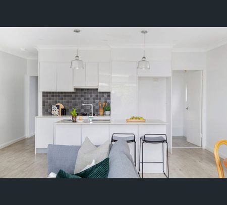 76 Rodgers Street, Carrington, NSW 2294 - Photo 2