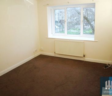 Woodhead Road, Lockwood, Huddersfield, HD4 - Photo 3