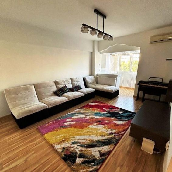 Apartament 3 camere zona ultracentrala - Fotografie 1