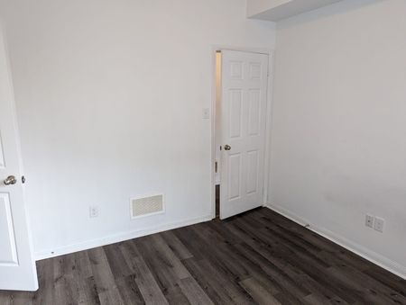 For Lease - 2891 Rio Court Unit# 33, Mississauga, Ontario - Photo 3