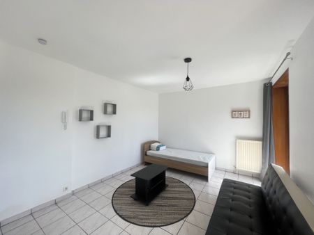 Location Appartement 1 pièce 22m² RODEZ 12000 - Photo 2