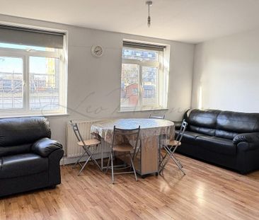 2 bedroom flat to rent - Photo 5