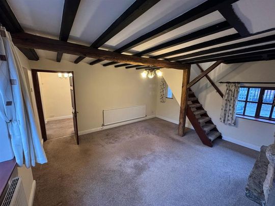 3 bedroom semi-detached bungalow to rent - Photo 1