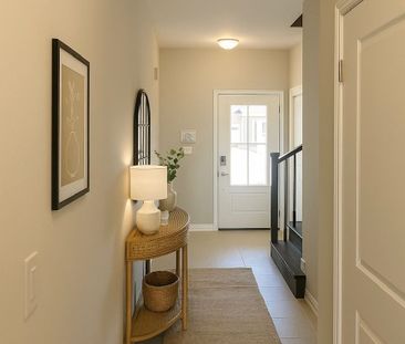 For Lease - 31 Sycamore Street, Welland, Ontario - Photo 1