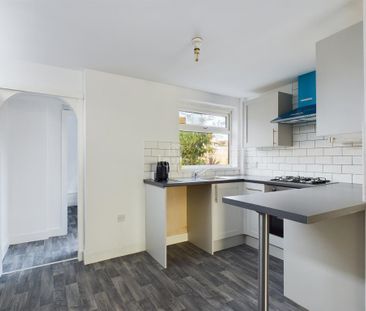 2 bedroom terraced house to rent - Photo 6