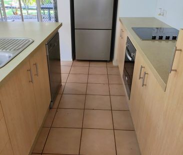 Fully Furnished 3-Bedroom Apartment - Resort living at its best - Photo 5