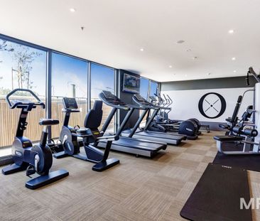 909/1 Ascot Vale Road, Flemington - Photo 1