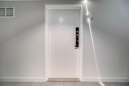 For Lease - 3900 Confederation Parkway Unit# 2613, Mississauga, Ontario - Photo 5