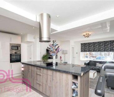 Benen-stock Road, Staines-upon-thames, TW19 - Photo 2