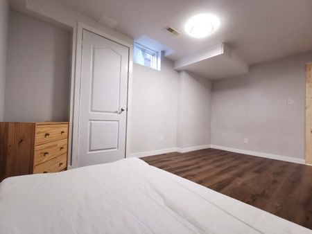 For Lease - 17 Boticelli Way, Vaughan, Ontario - Photo 3