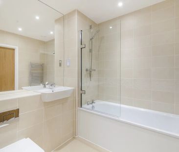1 bedroom flat to rent - Photo 6
