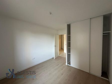 APPARTEMENT T3 66M - Photo 5