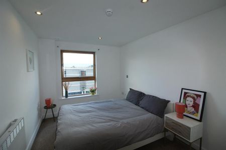 2 bedroom apartment to rent - Photo 4