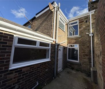2 bedroom terraced house to rent - Photo 2