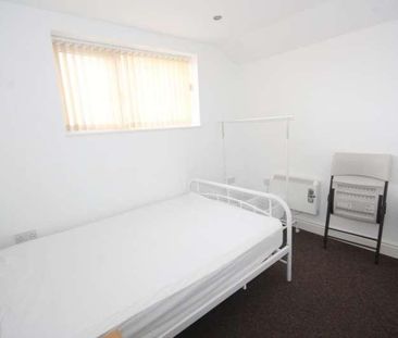 Bewsey Road, Warrington, WA5 - Photo 2