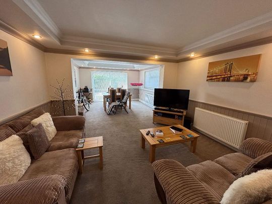 3 bedroom semi-detached house to rent - Photo 1