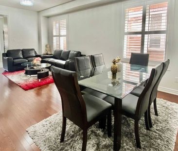 For Lease - 21 Humberstone Crescent, Brampton, Ontario - Photo 2