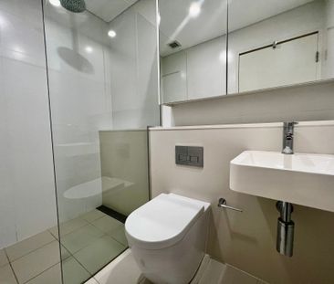 2 Bedroom Apartment available in North Sydney - Photo 3