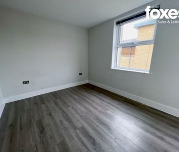 2 bed flat to rent in Victoria House, Ferndown, BH22 - Photo 1