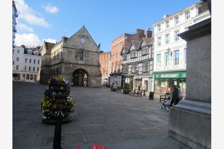 Apartment 2, 13 The Square, Shrewsbury, Shropshire, SY1 1LH - Photo 3