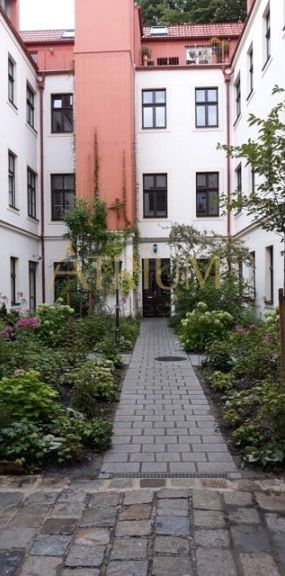 Exklusive Altbauwohnung im generalsanierten Biedermeierhaus mit Mietkaufoption – Wohnen im Herzen des 9. Bezirks! - Foto 2