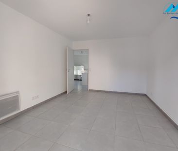 Location Appartement 2 pièces 47m² ALLAUCH 13190 - Photo 3