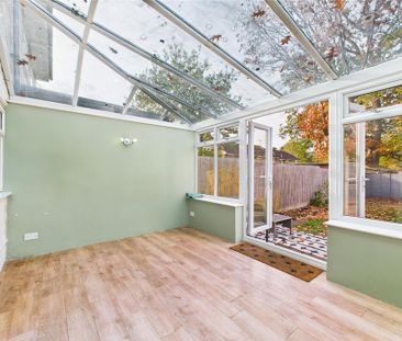 3 bedroom terraced house to rent - Photo 4