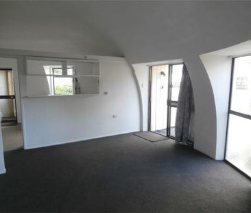 144b Innes Road, St Albans, Christchurch City - Unique Dome Shaped ... - Photo 2