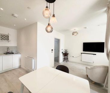 1 bedroom apartment to rent - Photo 5