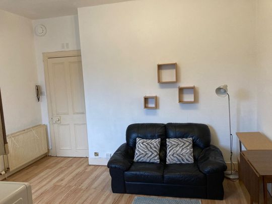 2 Bed Flat, Summerfield Terrace, AB24 - Photo 1