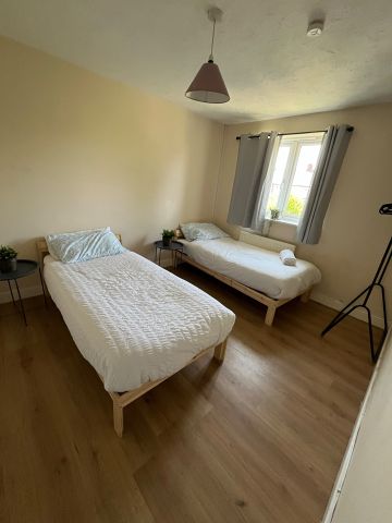 4 Bed Terraced House, Primrose Close, LU3 - Photo 5