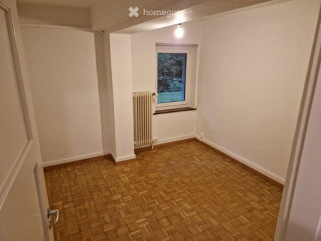 Zentrale und ruhige 2.5-Zimmer-Wohnung - Photo 5