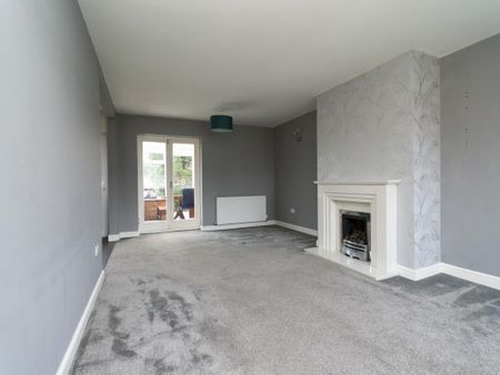 2 bedroom semi-detached bungalow to rent - Photo 2