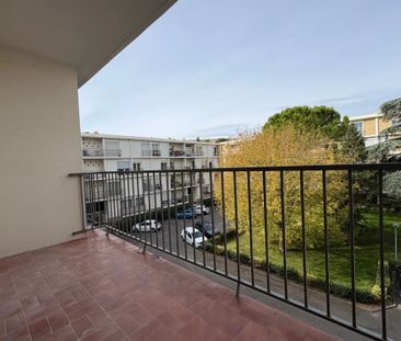 Location Type 4 Renove en 2025 - Photo 3