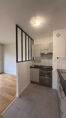 Location Appartement 2 pièces 65m² PARIS 16ème - Photo 5