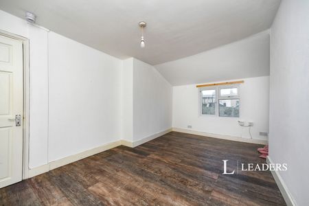 2 bedroom apartment to rent Brunswick Road, Hove, East Sussex, BN3 - Photo 5