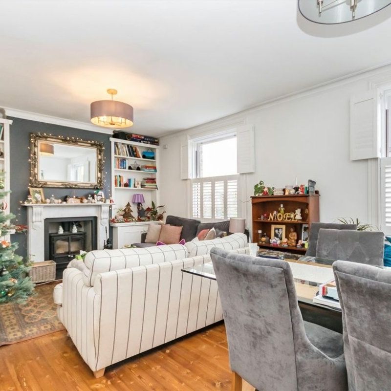 Ellerton Road - Photo 1