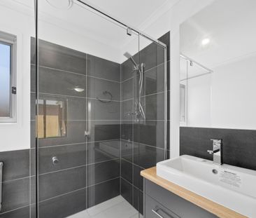 56 Promenade Cct, Rothwell QLD 4022 - House For Rent | Domain - Photo 1