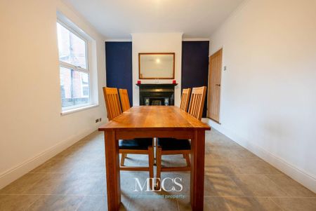 2 bedroom terraced house to rent - Photo 2