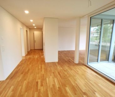 APPARTEMENT MODERNE AU REZ-DE-CHAUSSÉE - Photo 1