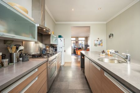 Gezellig en ruim 2-slaapkamerappartement in het hart van Mechelen zonder gemeenschappelijke kosten - Photo 3