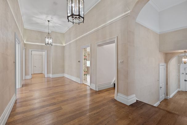 Albert Court, South Kensington, SW7 - Photo 1
