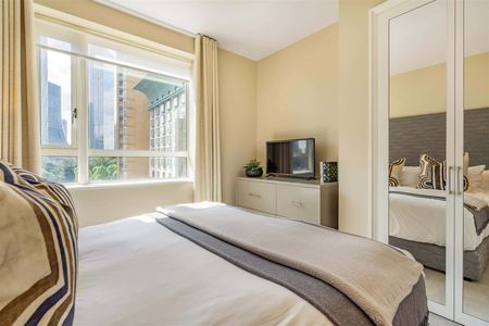 Westferry Circus, E14, London - Photo 5